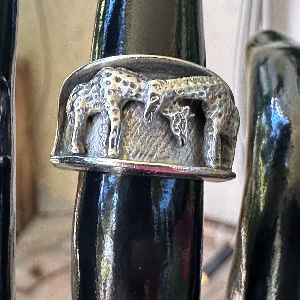 Silver Giraffe Ring